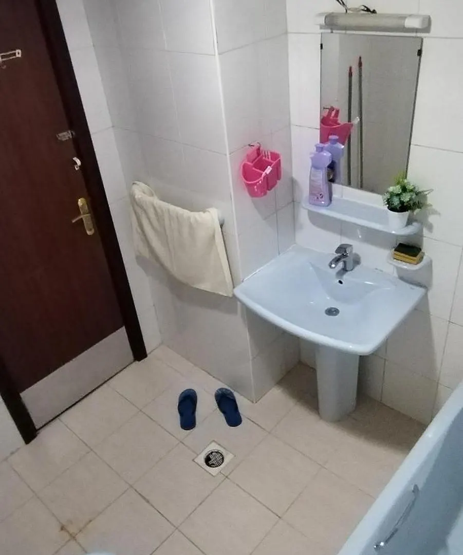 My Home Stay Apartment Abu Dhabi 0*,  Emirados Árabes Unidos